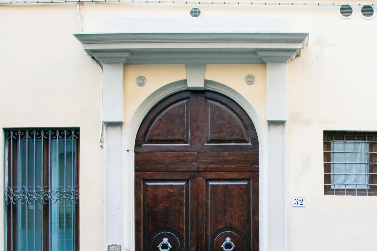 Cynthia'S Garden - Apartment With Private Garden In Santa Croce Florence Buitenkant foto